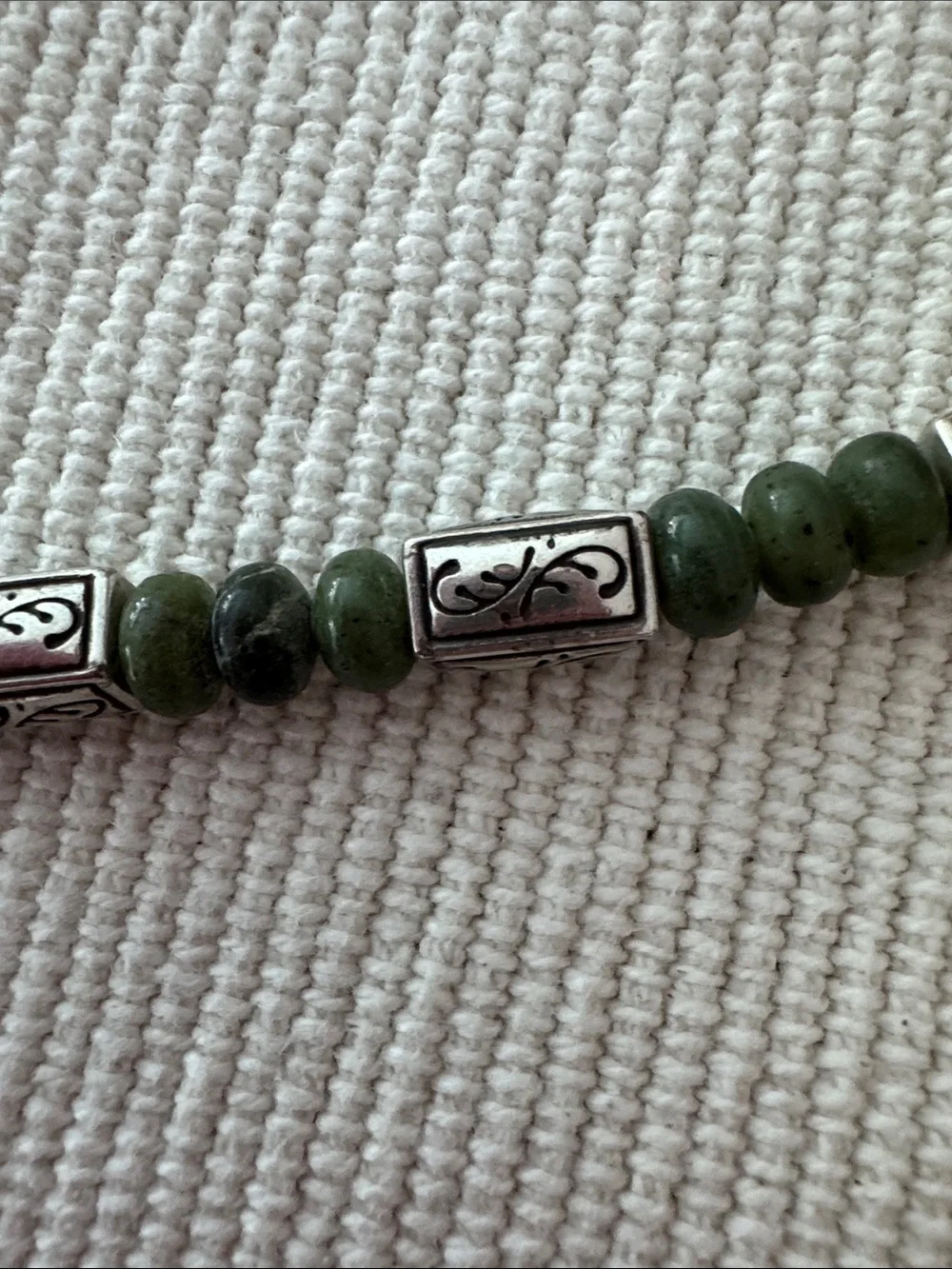 Green Beaded Silver-Accent Bracelet with Heart Charm - Picture 7 of 11